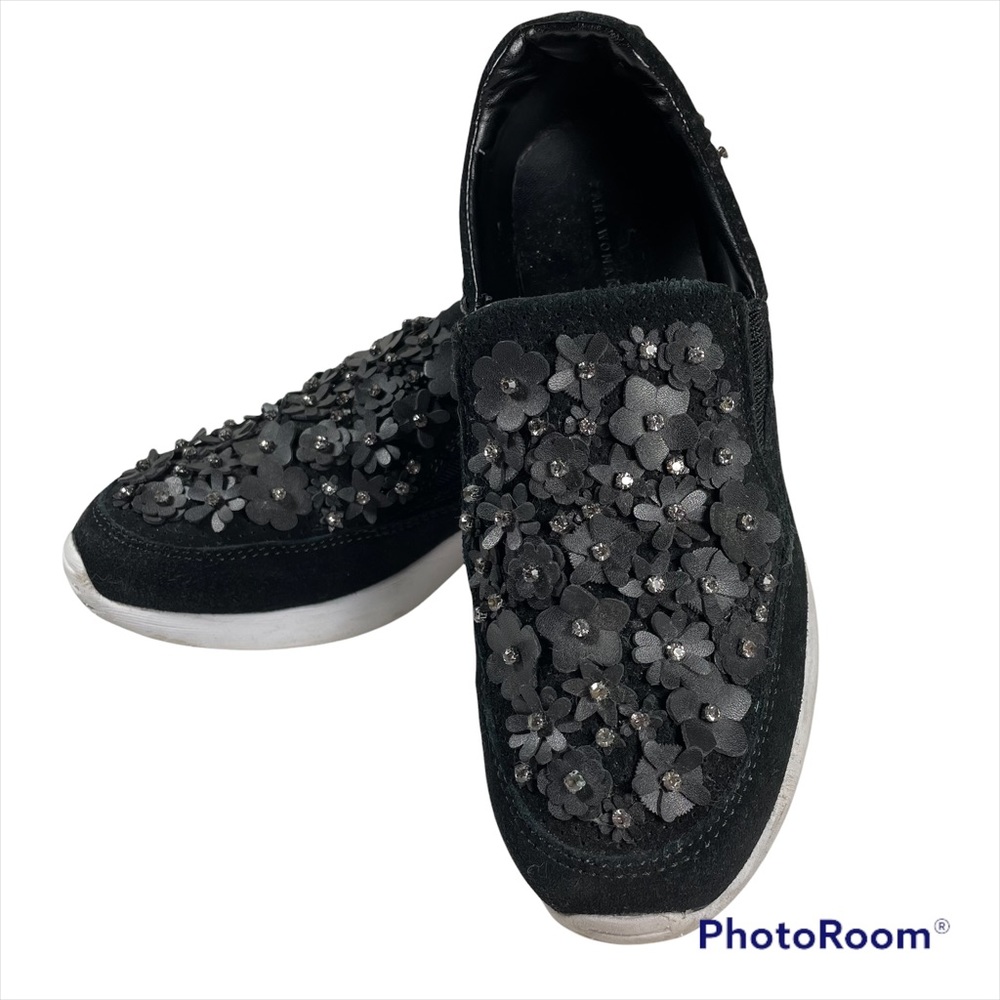 Zara black rhinestone flower faux suede loafers Size 37